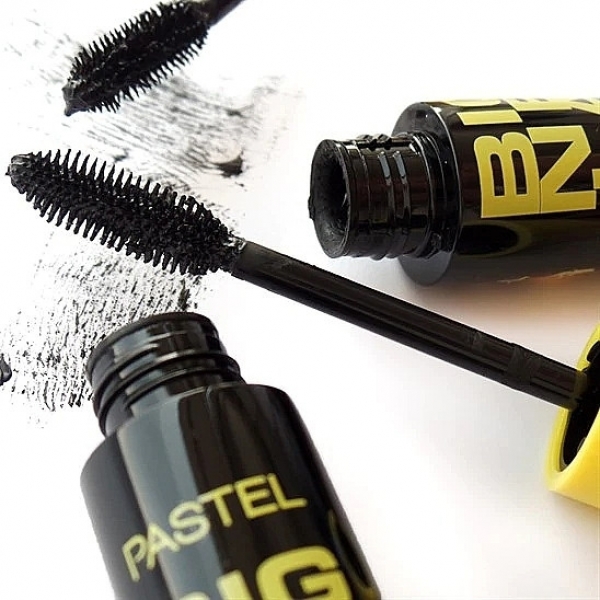 Туш для вій BIG N BLACK PASTEL
